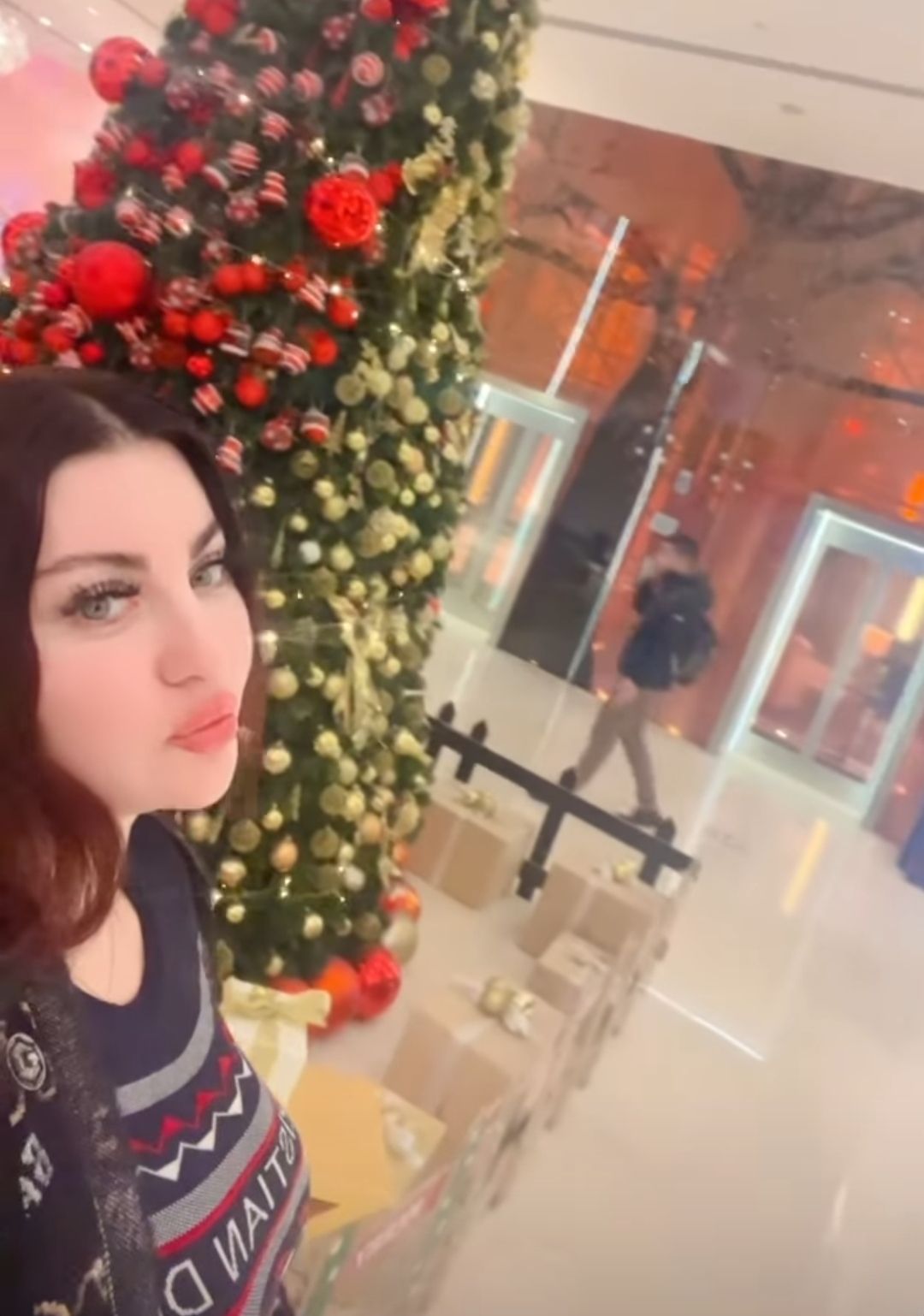 السقعة لمت صافيناز وخليتها تلبس محتشم