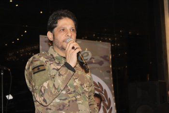 شاهد .. معين شريف يحيي حفل تكريمي لأطفال شهداء الجيش اللبناني