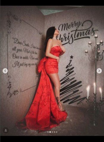 شاهد .. هيفا وهبي تسحر الجمهور بإطلالة عيد الميلاد..وفستانها حديث الجمهور