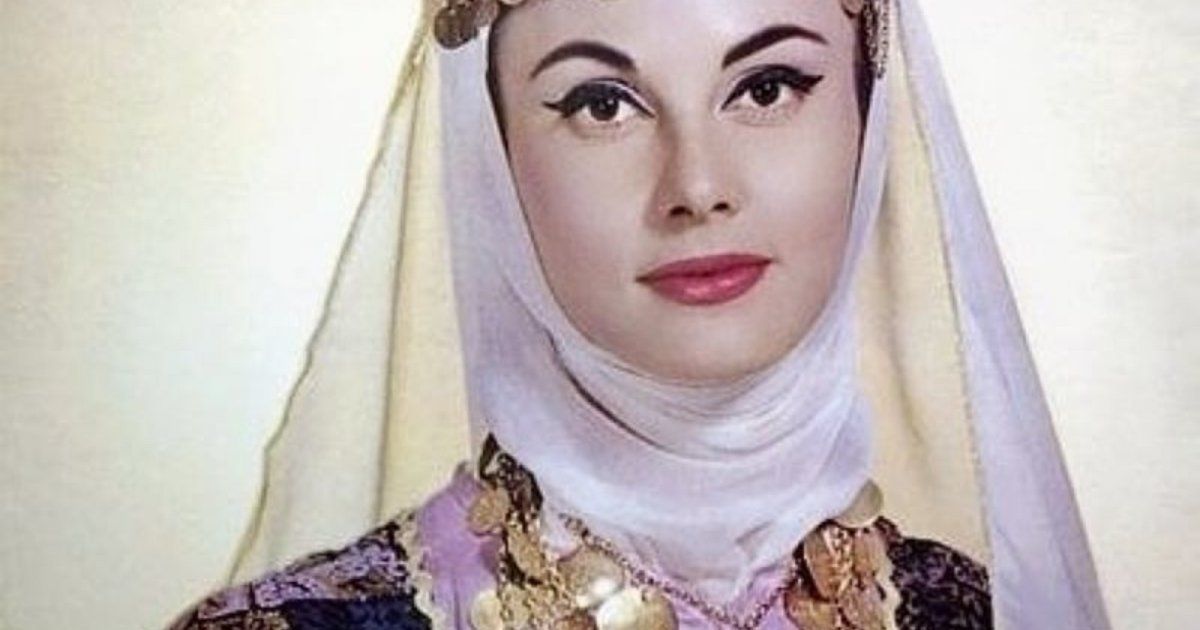 شاهد .. "نهاد كبابة" ملكة جمال لبنان التي وصلت الى نهائيات ملكة جمال الكون.. أين أصبحت بعد 60 سنة على فوزها؟ -بالصور