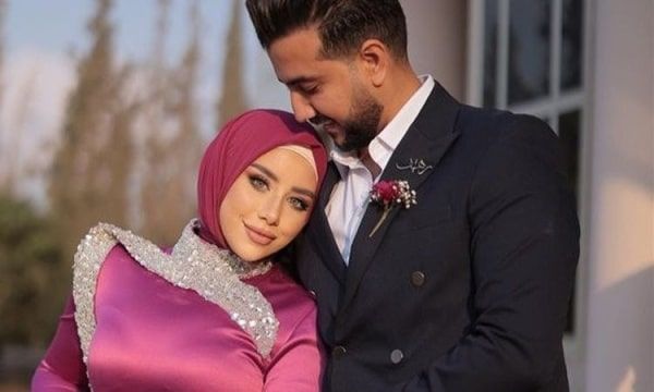 احتفال البلوجر رهف الشامي بخطوبتها على طليق صديقتها المقربة: السوشيال ميديا مقلوبة عليها