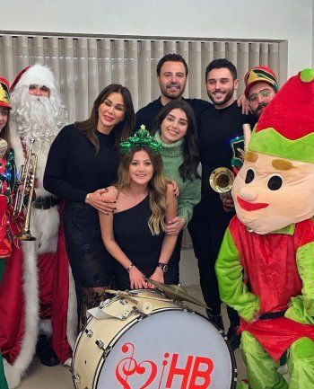 شاهد .. بالصورة - هكذا كانت أجواء عيد الميلاد في منزل عاصي الحلاني