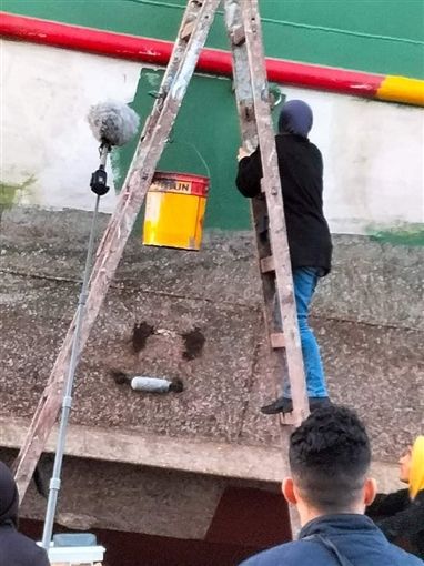 منذ فترة كبيرة – منى زكي تظهر بالحجاب