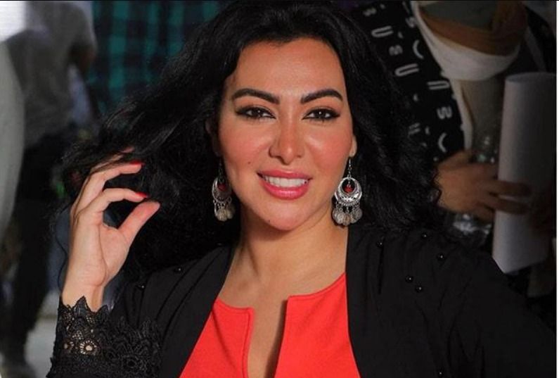 مين زعل القمر .. ميرهان حسين بتفكر في الإعتزال !!