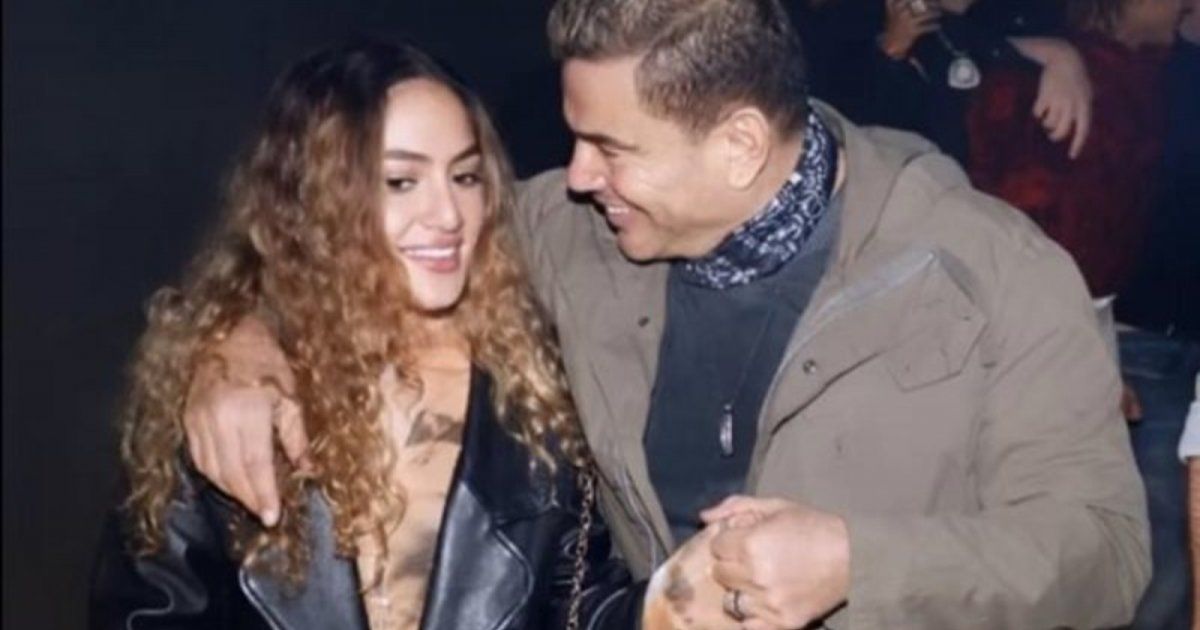 شاهد .. جنا عمرو دياب تحتفل برفقة شقيقتها كنزي والأصدقاء بعيد الميلاد-بالصور