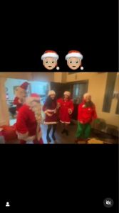 ماما نويل .. اتفرج بطلة فيلم التجربة الدنماركية تشعل الكريسماس بهذا الظهور