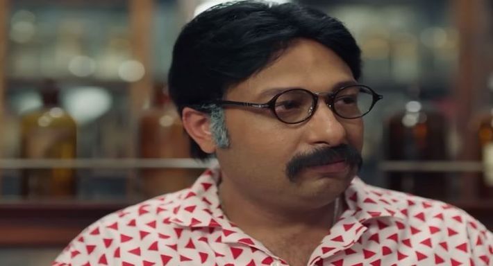 محمد ثروت صحي علي الزلزال وعامل دوشة