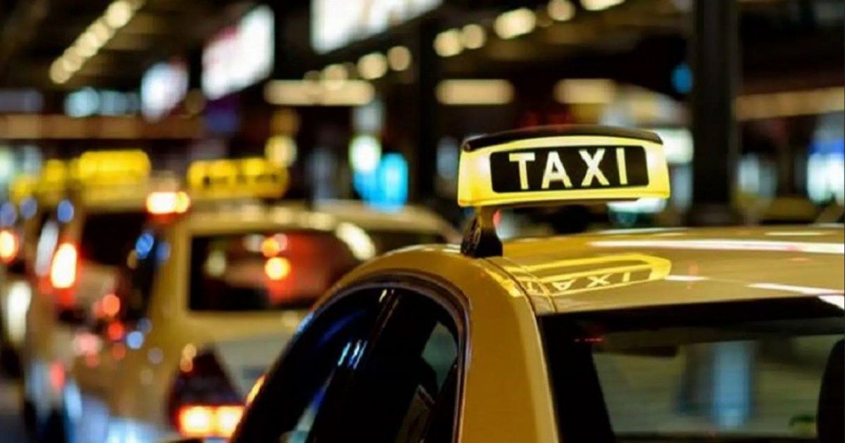 شاهد .. سائق تاكسي يتهم فناناً لبنانياً بسرقته ويروي تفاصيل ما حدث