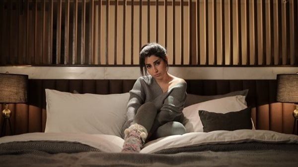 أيتن عامر هتقضي الشتا من غير دبلة تدفيها : بناقص من الدفا