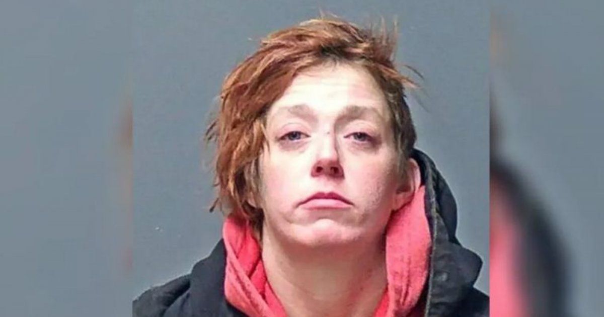 شاهد .. أنجبت بغابة ورفضت الإفصاح عن موقع الرضيع.. إلقاء القبض على إبنة نجم بيسبول شهير