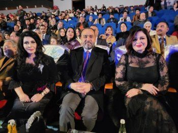 شاهد .. إلهام شاهين تعبّر عن سعادتها بتكريمها في العراق-بالصور