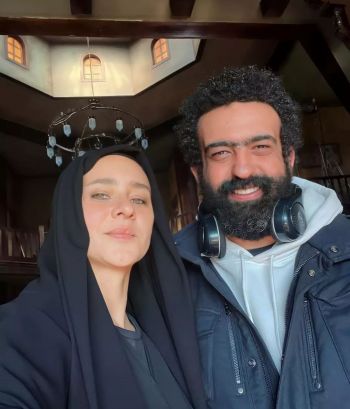 شاهد .. نيللي كريم تخطف قلوب المتابعين بصورة بالحجاب