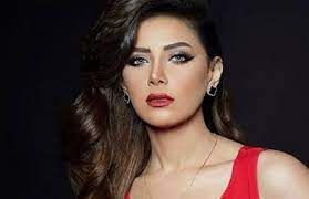 قلة أدب فنانة مصرية:  الرجالة متربوش !! يلا نعمل عليها حفلة !