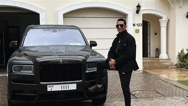 محمد رمضان يضيف عربية فارهة لـ أسطول سياراته : البحر بيحب الزيادة