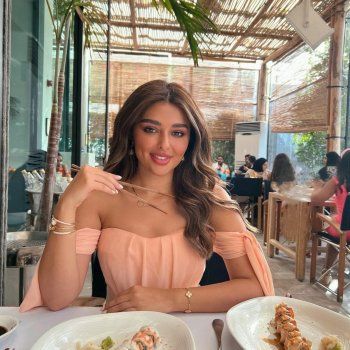 شاهد .. نجمة سعودية على قائمة أجمل 100 وجه في العالم وجمالها فوق الخيال -بالصور