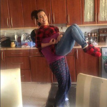 شاهد .. جولة في منزل أمل عرفة .. وهذا ما سيفاجئكم بديكوره - بالصور