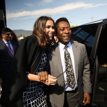 شاهد .. دانييلا رحمة تشارك صورة لها مع بيليه وتصفه بهذه الكلمات