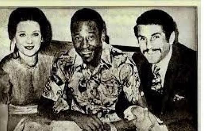 الأسطورة بيليه كان هيموت و يتجوز القمر ” زبيدة ثروت “