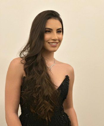 شاهد .. لين الحايك بحفل باهر في رأس السنة-بالصور