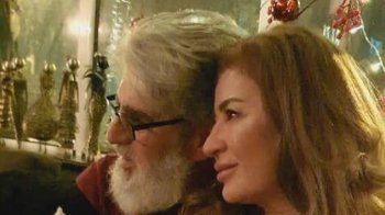 شاهد .. بهذه الكلمات الرومانسية.. عباس النوري يحتفل بزوجته