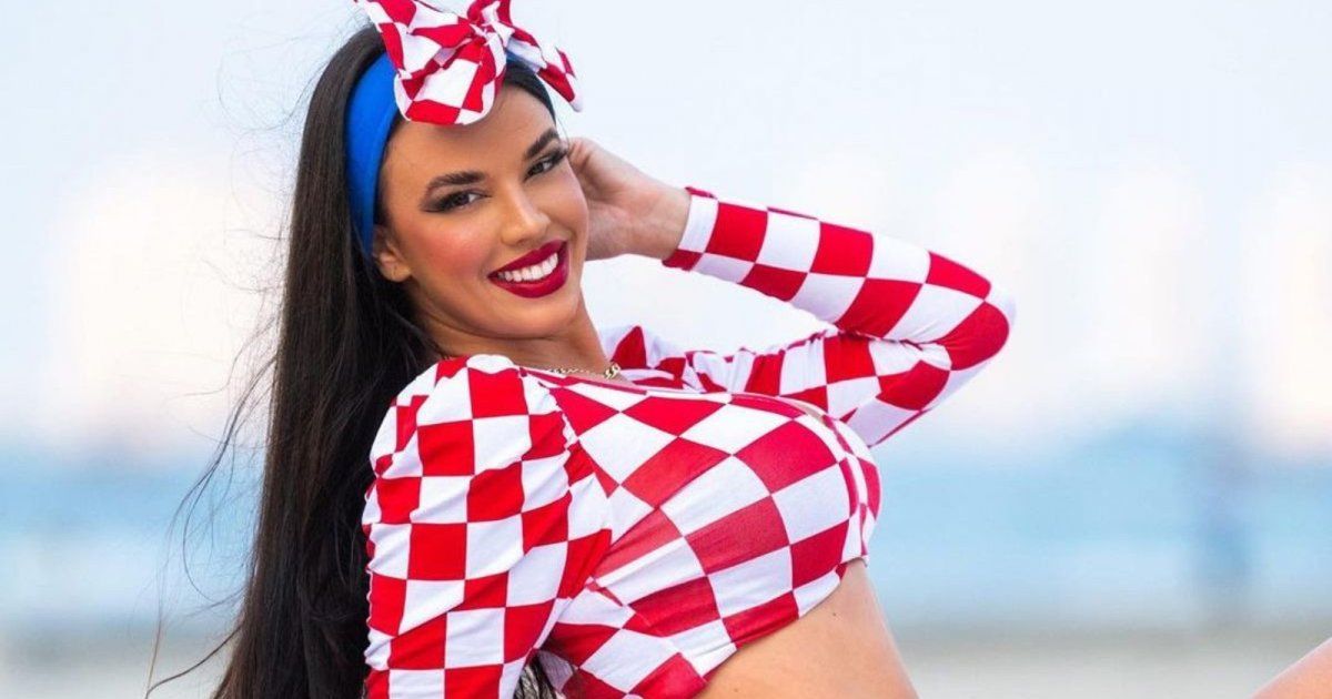 شاهد .. بالصورة - ملكة جمال كرواتيا بإطلالة حابسة للأنفاس...والمايوه الزهري حديث المتابعين