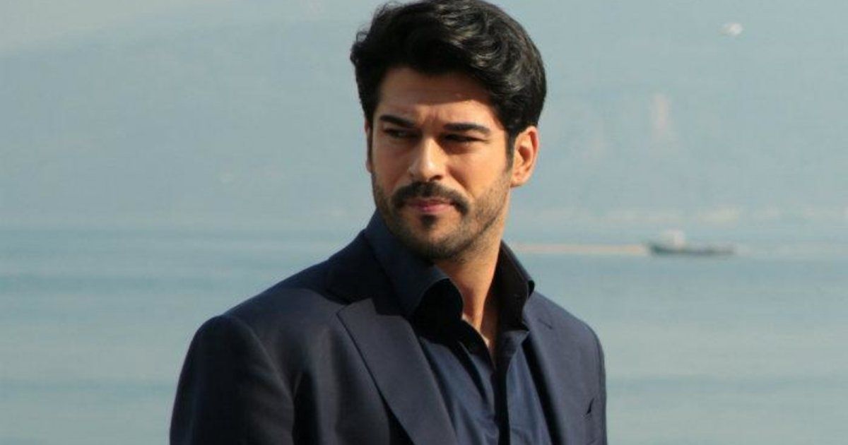 شاهد .. بعد إنتقاله للنصر...بوراك أوزجيفيت يدعم كريستيانو رونالدو