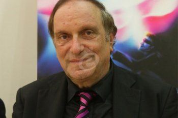 شاهد .. فلاش باك 2022 : جورج الراسي كسر القلوب بموته .. روميو لحود وهشام سليم ومشاهير كثيرون أسدلوا الستار ورحلوا