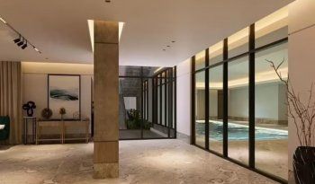 شاهد .. أول إطلالة لـ جورجينا رودريغيز في الرياض بالعباءة.. وسعرها مفاجئ