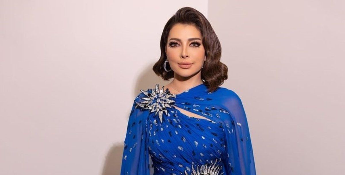 شاهد .. هذا ما لجأت أصالة إلى تعديله في فستانها حتى تبدو أكثر إحتشاماً