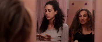 شاهد .. أربع شقيقات يتجاوزن خلافتهن للبحث عن والدهن الغائب في فيلم "بنات عبد الرحمن"