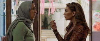 شاهد .. أربع شقيقات يتجاوزن خلافتهن للبحث عن والدهن الغائب في فيلم "بنات عبد الرحمن"