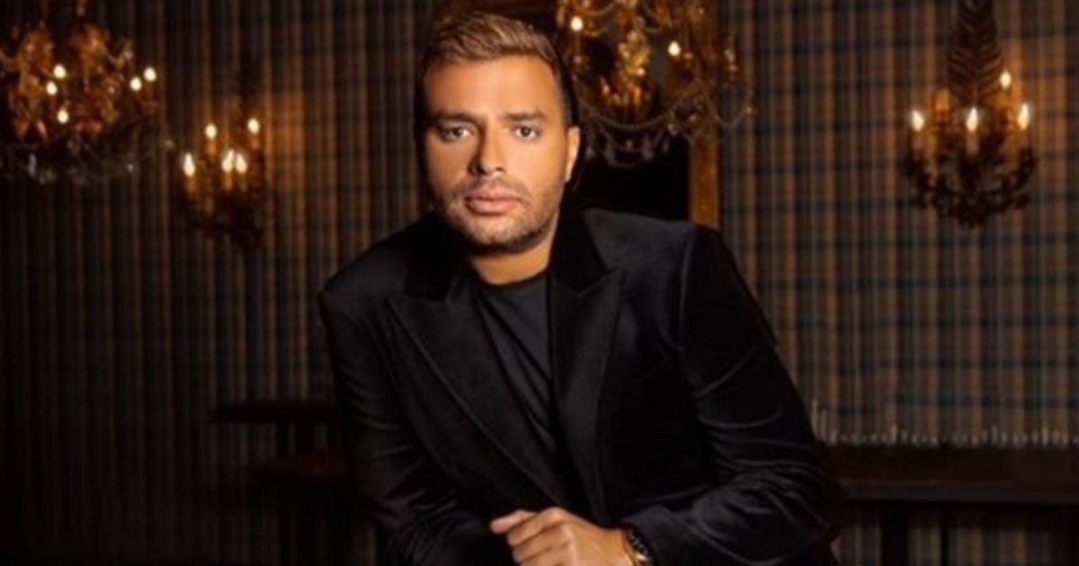 شاهد .. رامي صبري يحطم الأرقام بعد 3 ساعات من طرحه "إنت الأصل"-بالفيديو