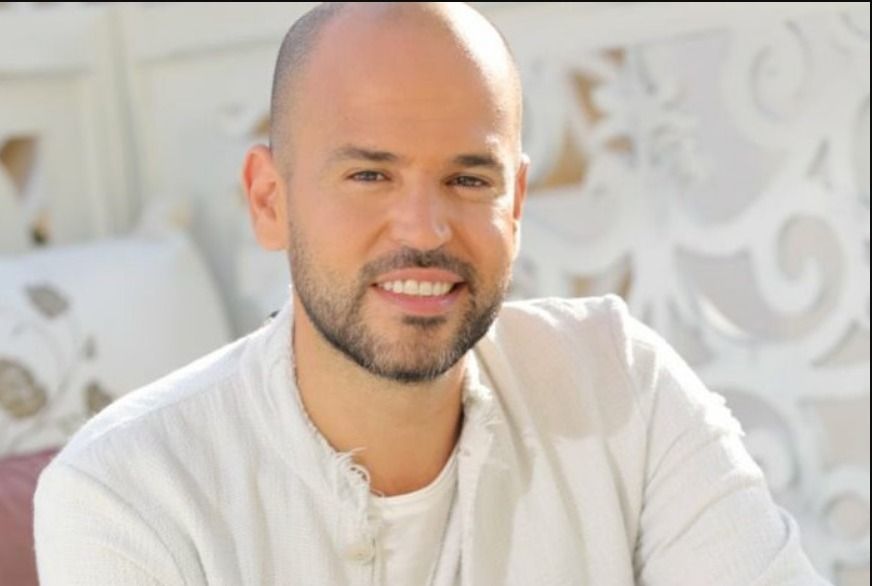 أبو يتمني الغناء مع مطرب مهرجانات مشهور : مش هتصدق مين ؟!