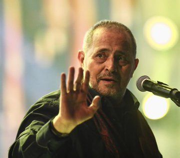 شاهد .. خاص الفن - النجوم يعزون جورج وسوف بعد خروجه من المستشفى