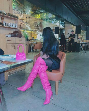 شاهد .. صور لـ دنيا بطمة تحدث بلبلة.. تغيرت ملامحها كلياً والجمهور لم يعرفها