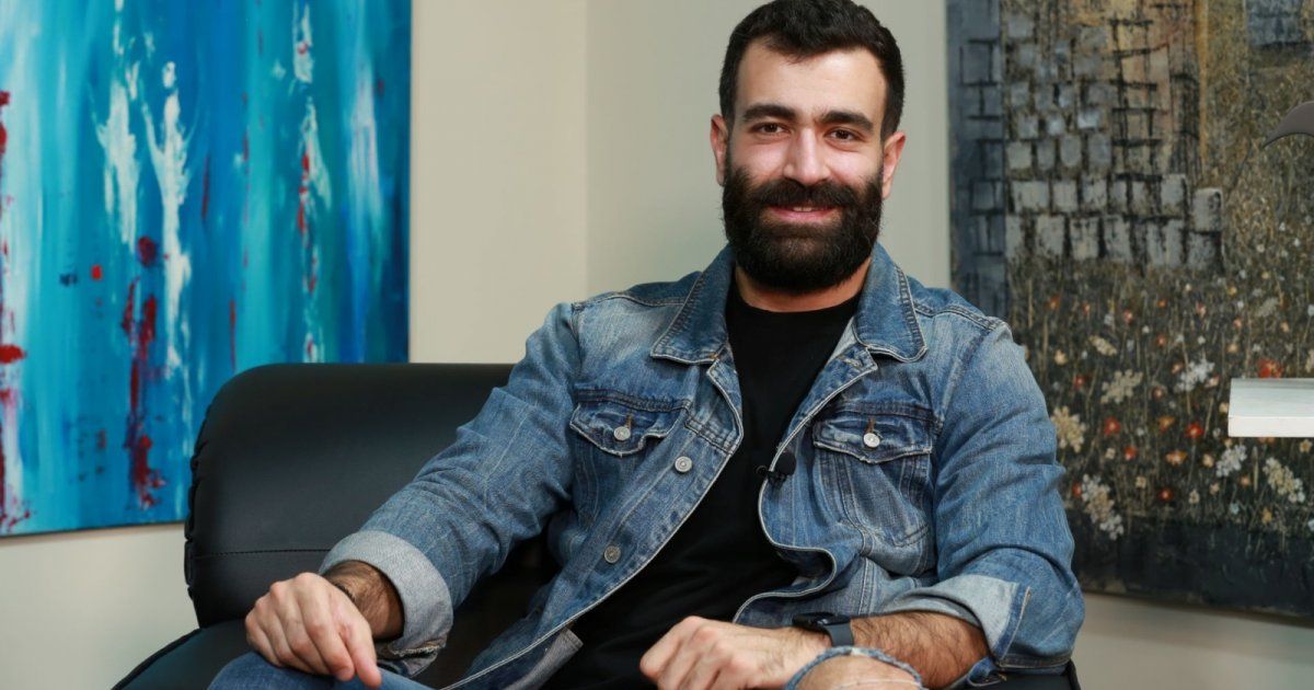 شاهد .. خاص بالفيديو - جيري غزال: هذه حقيقة وجود علاقة حب بيني وبين زينة مكي وأنا متعصب لهذا الأمر