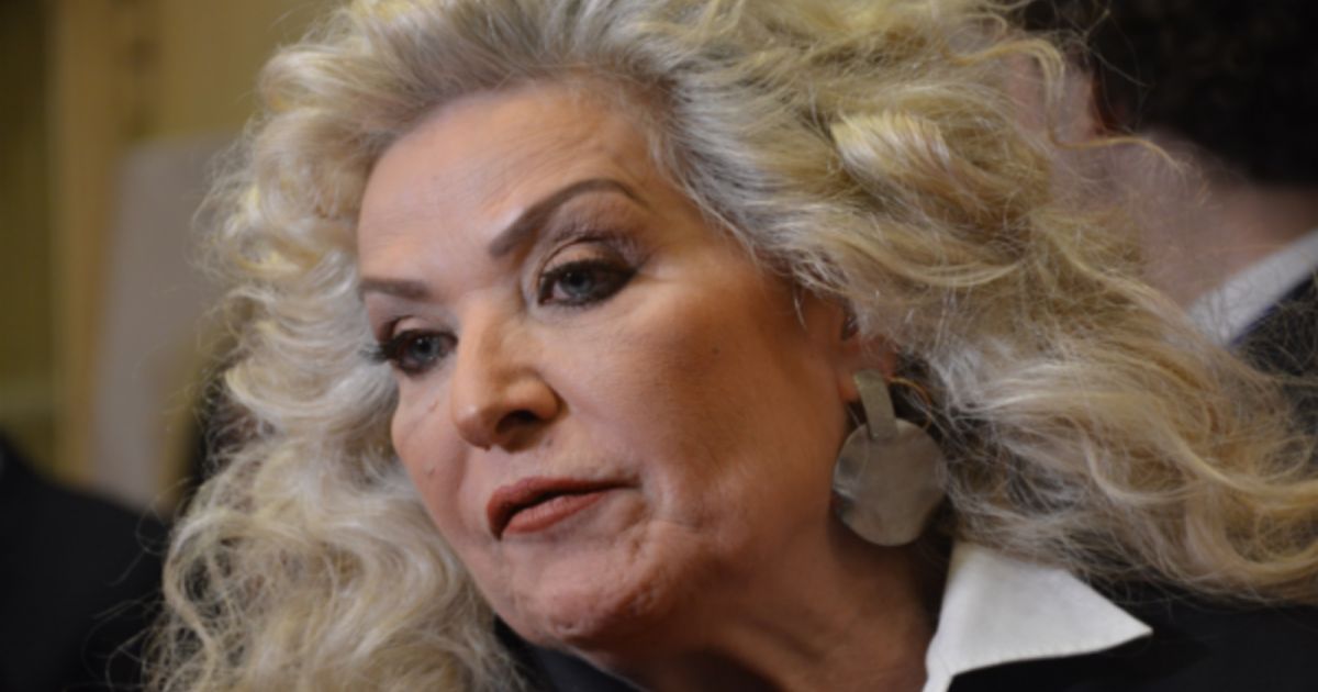 شاهد .. شرط غريب في وصية رغدة لأبنائها بعد وفاتها