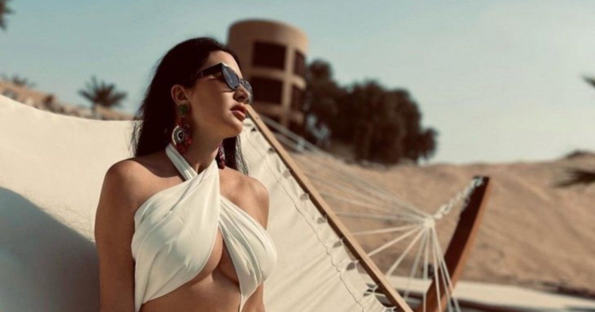 شاهد .. مرة أخرى.. لاميتا فرنجية تستعرض سيارتها الفخمة بمبهرة