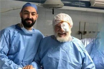 شاهد .. هذه حقيقة خضوع يحيى الفخراني لعملية جراحية في عينه