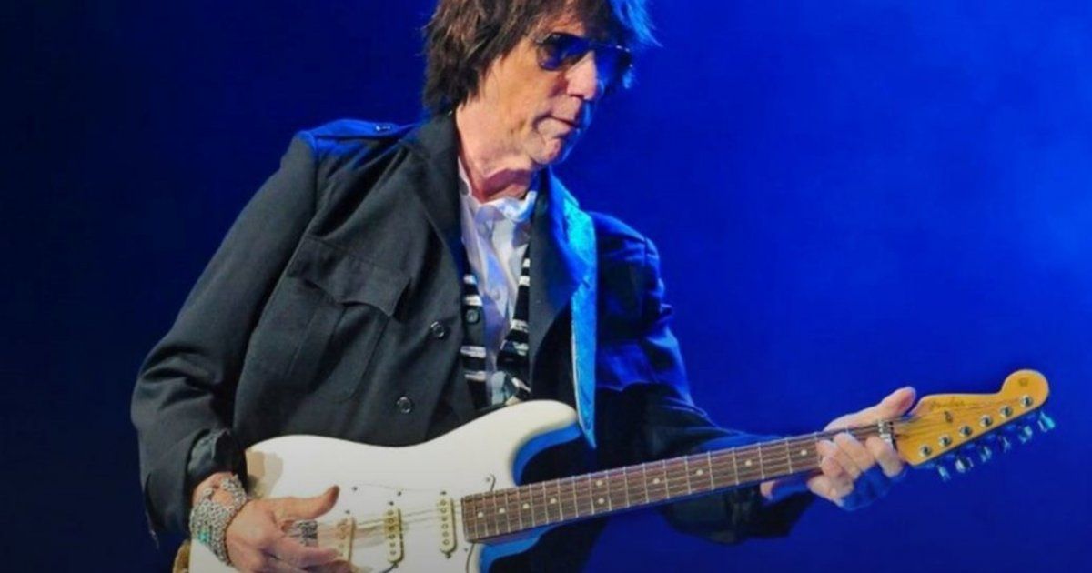 شاهد .. وفاة عازف الغيتار جيف بيك عن 78 عاماً