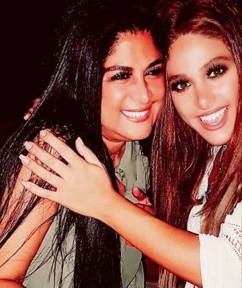 شاهد .. بالصور- مي شهوان ملكة جمال لبنان 1983 الحاصدة على 4 ألقاب هكذا أصبح شكلها بعد غياب .. وإبنتها إعلامية معروفة