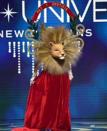 شاهد .. بالصور - متسابقات ملكة جمال الكون أظهرن جوانبهن الوطنية من خلال إطلالاتهن