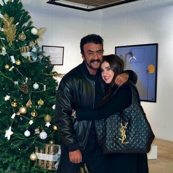 شاهد .. بالصور- بين 2019 و 2023.. هكذا احتفل أحمد العوضي بذكرى ميلاد ياسمين عبد العزيز