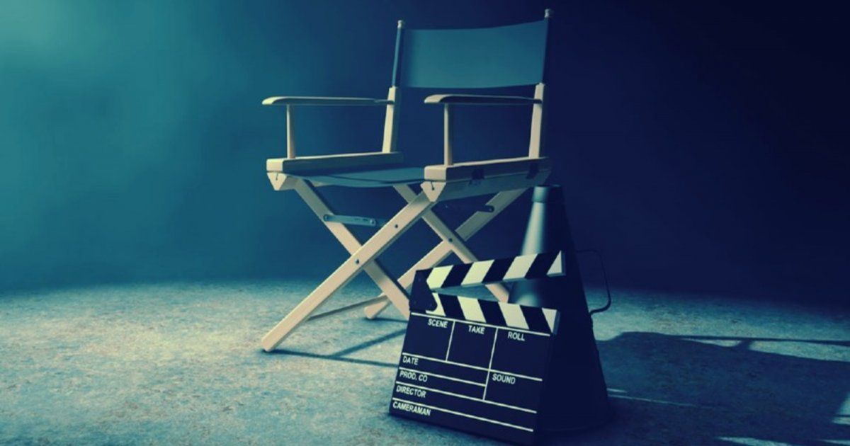 شاهد .. وفاة سيناريست مصري شهير بعد صراع مع المرض