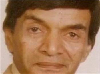 شاهد .. وفاة سيناريست مصري شهير بعد صراع مع المرض