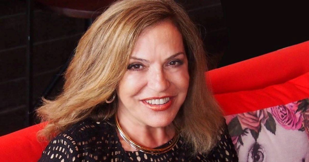 شاهد .. خاص- هذا ما تخشى رندا الأسمر نسيانه وتعلق على ممثلي المسرح في لبنان