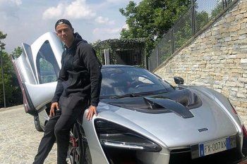 شاهد .. أسطول خيالي.. قيمة سيارات كريستيانو رونالدو تقدر بالملايين تعرفوا إليها