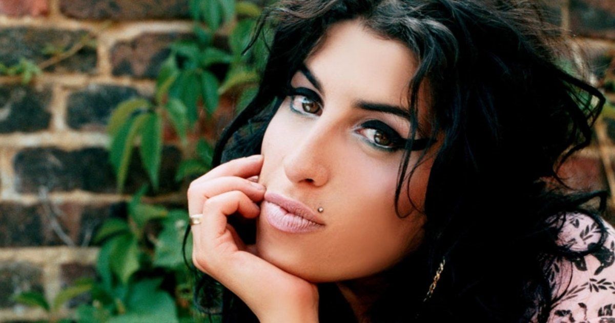 شاهد .. أشياء لا تعرفونها عن آيمي واينهاوس