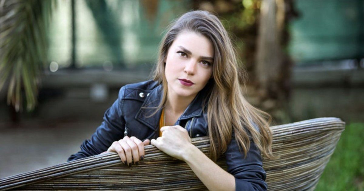 شاهد .. أصلي أنفير تعلن عن حملها وجنس جنينها بعد زواجها المفاجئ