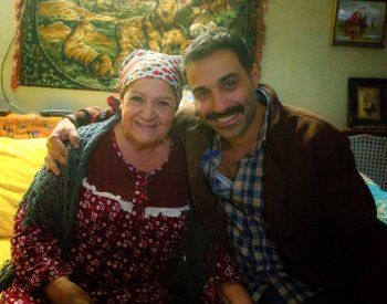 شاهد .. بالصورة - أحمد فهمي في كواليس مسلسل بدم بارد مع جمال ميمي وهذا ما كشفه